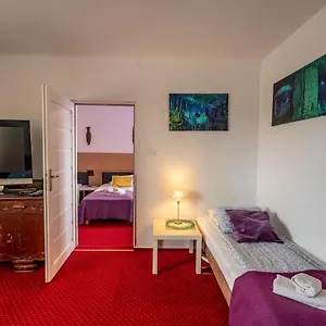 https://villa-kava.warsawhotelspoland.com