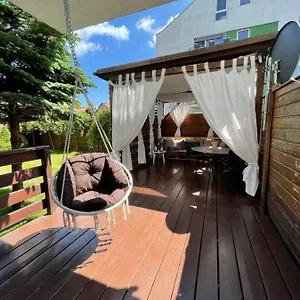 https://ogrod-victorii-apartament-z-duzym-ogrodem-tarasem-i-altana.gdanskhotel.org